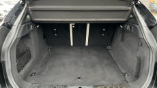 Jaguar F-Pace 2.0 D200 R-Dynamic Black 5dr Auto AWD Diesel Estate